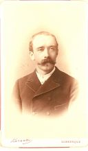 René, vers 1887