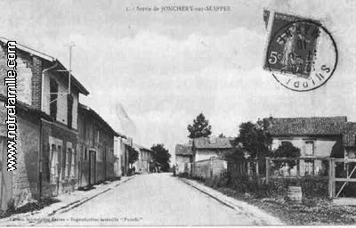 Rue principale de Jonchery sur Suippes